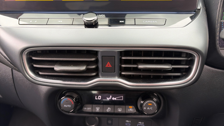 Nissan Juke 1.6 Hybrid N-Connecta 5dr Auto Hybrid Hatchback